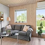Сasa de vacaciones Pet Friendly In With Kitchen Farsø