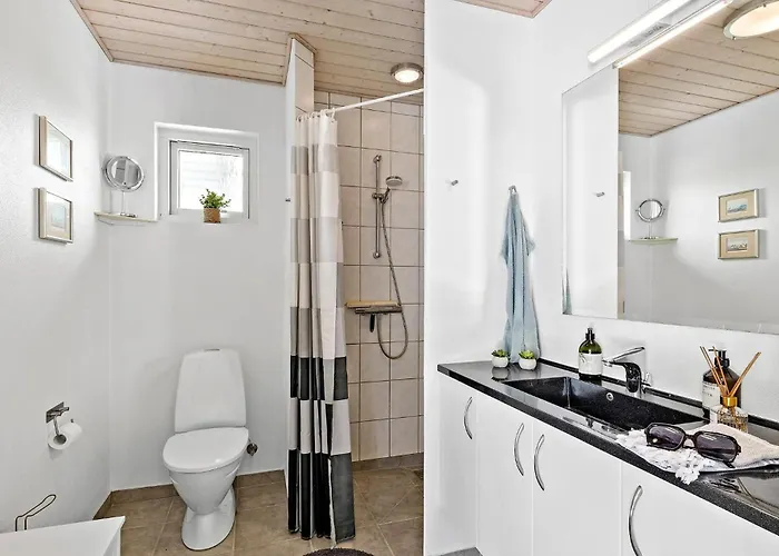 Pet Friendly In With Kitchen * Farsø